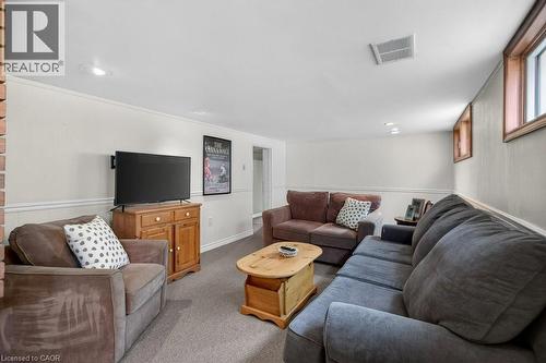 362 Pepper Drive, Burlington, ON - Indoor Photo Showing Living Room