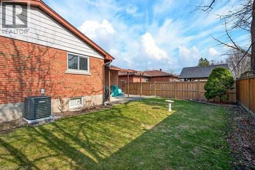 362 Pepper Drive, Burlington, ON - Outdoor