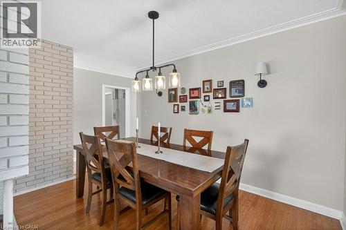 362 Pepper Drive, Burlington, ON - Indoor Photo Showing Dining Room