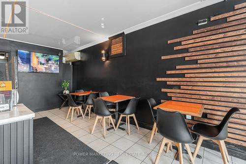 293 St Laurent Boulevard, Ottawa, ON 