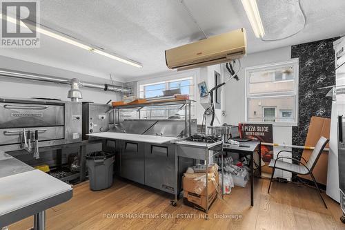 293 St Laurent Boulevard, Ottawa, ON 