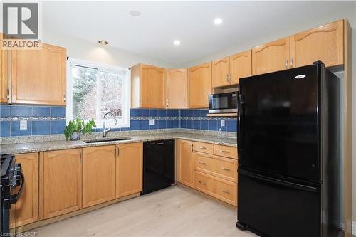 695 Jacob Lane, Waterloo, ON 