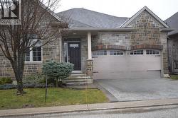 3837 TURNBERRY LANE  Plympton-Wyoming, ON N0N 1E0