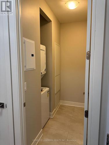 707 - 150 Main Street W, Hamilton, ON - Indoor