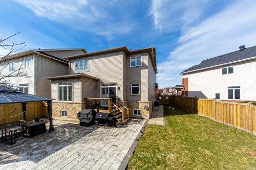 3260 Sealey Crescent, Burlington, ON - Outdoor With Deck Patio Veranda With Exterior