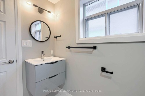 2545 Padstow Crescent, Mississauga, ON 