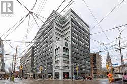 804 - 700 KING STREET  Toronto, ON M5V 2Y6