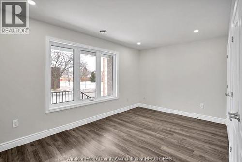423 Logan Unit# 1, 2, Windsor, ON - Indoor Photo Showing Other Room