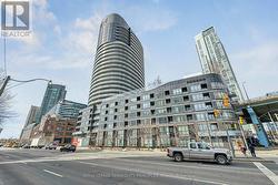 1605 - 38 DAN DECKIE WAY  Toronto, ON M5V 2V6