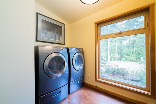 3165 Ingram Rd, Nanaimo, BC 