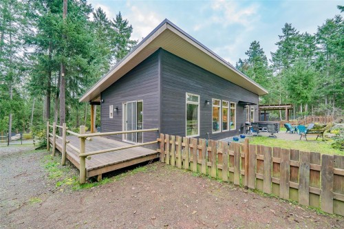 3165 Ingram Rd, Nanaimo, BC 