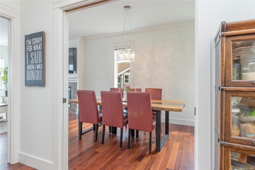 606 Stevens Pl, Ladysmith, BC 