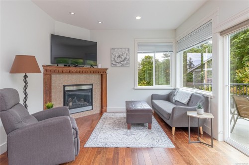 606 Stevens Pl, Ladysmith, BC 