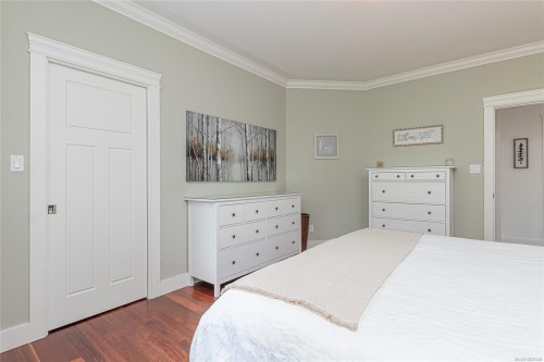 606 Stevens Pl, Ladysmith, BC 