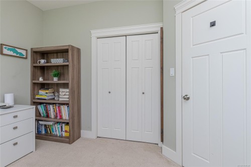 606 Stevens Pl, Ladysmith, BC 