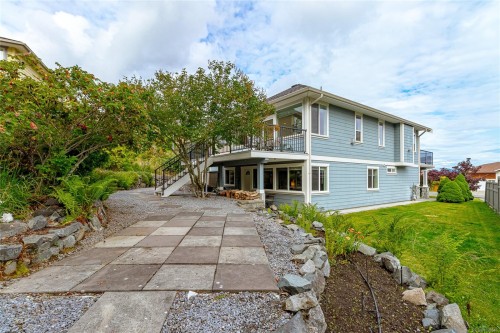 606 Stevens Pl, Ladysmith, BC 