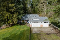 1665 Northwest Bay Rd  Nanoose Bay, BC V9P 9C4