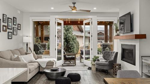 210-4000 REDSTONE Crescent  Peachland, BC V0H 1X5