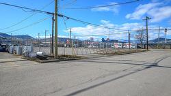 2501/2505 43 Street  Vernon, BC V1T 6K9