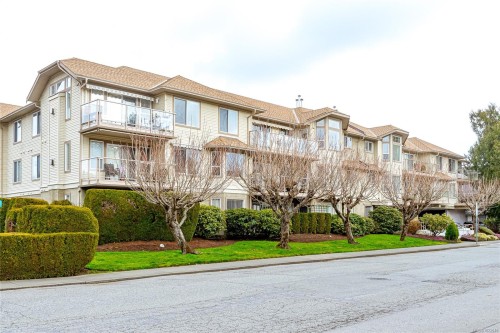 303-245 First St  Duncan, BC V9L 1R3