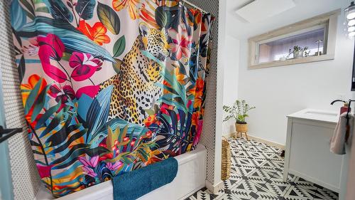 63 Deer Park Avenue, Kimberley, BC - Indoor