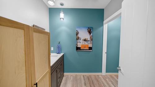 63 Deer Park Avenue, Kimberley, BC - Indoor Photo Showing Other Room