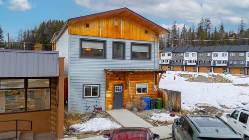 63 Deer Park Avenue, Kimberley, BC - Outdoor
