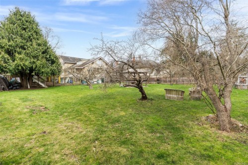 2130 Central Ave, Oak Bay, BC 