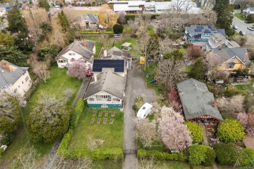 2130 Central Ave, Oak Bay, BC 