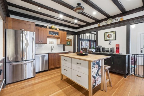 2130 Central Ave, Oak Bay, BC 