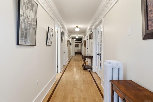 2130 Central Ave, Oak Bay, BC 