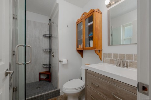 2910 Jonas Way, Chemainus, BC - Indoor Photo Showing Bathroom