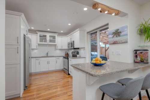 2910 Jonas Way, Chemainus, BC - Indoor Photo Showing Kitchen With Upgraded Kitchen