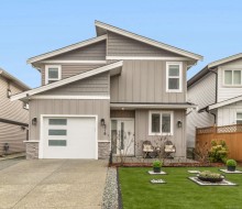 578 Menzies Ridge Dr  Nanaimo, BC V9R 0J9