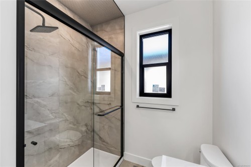 3199 Woodrush Dr, Duncan, BC 