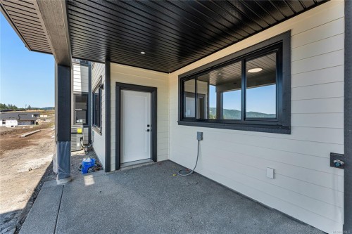 3199 Woodrush Dr, Duncan, BC 