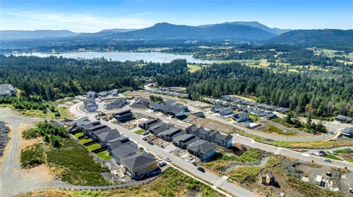 3199 Woodrush Dr, Duncan, BC 