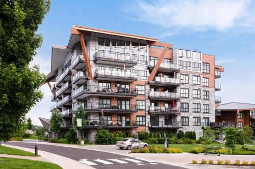 309-747 Travino Lane  Saanich, BC V8Z 0E4