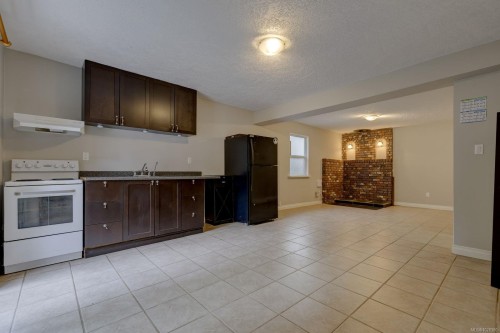 3473 Littleford Rd, Nanaimo, BC 