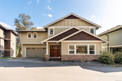 942 Arngask Ave  Langford, BC V9B 5X7