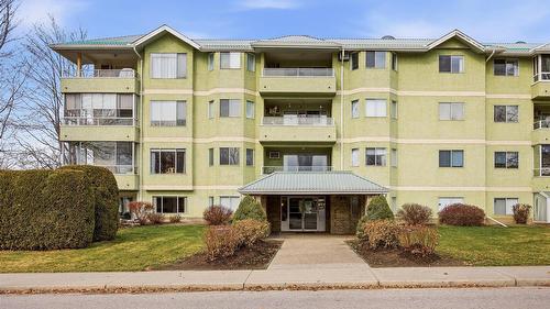 406-780 Houghton Road  Kelowna, BC V1X 5G7