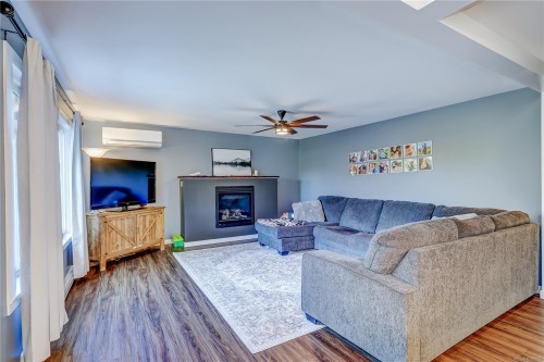 13403 Code Rd, Ladysmith, BC 