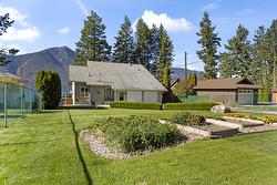 12531 Lewis Bay Road  Boswell, BC V0B 1A4