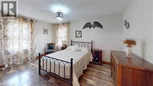 113 Edmund Road, Kitchener, ON - Indoor Photo Showing Bedroom