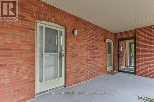 101 - 285 Queens Avenue, London East (East F), ON - Outdoor With Exterior
