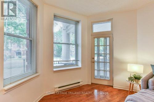 101 - 285 Queens Avenue, London East (East F), ON - Indoor Photo Showing Other Room