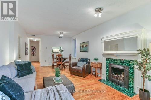101 - 285 Queens Avenue, London East (East F), ON - Indoor Photo Showing Living Room With Fireplace
