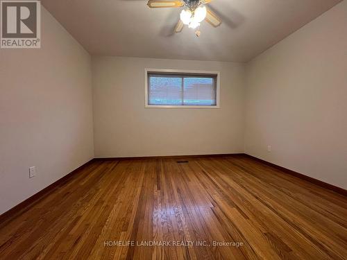 12 Pratt Circle, Markham, ON - Indoor Photo Showing Other Room