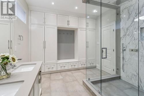 27 Scott Crescent, King, ON - Indoor Photo Showing Bathroom