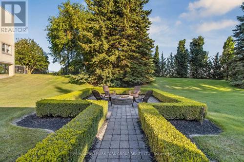 27 Scott Crescent, King, ON - Outdoor